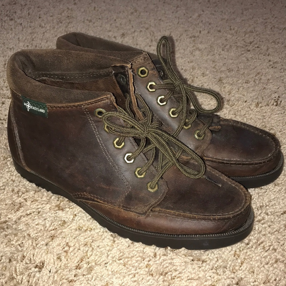 Vintage Eastland Moc Toe brown leather chukka boot